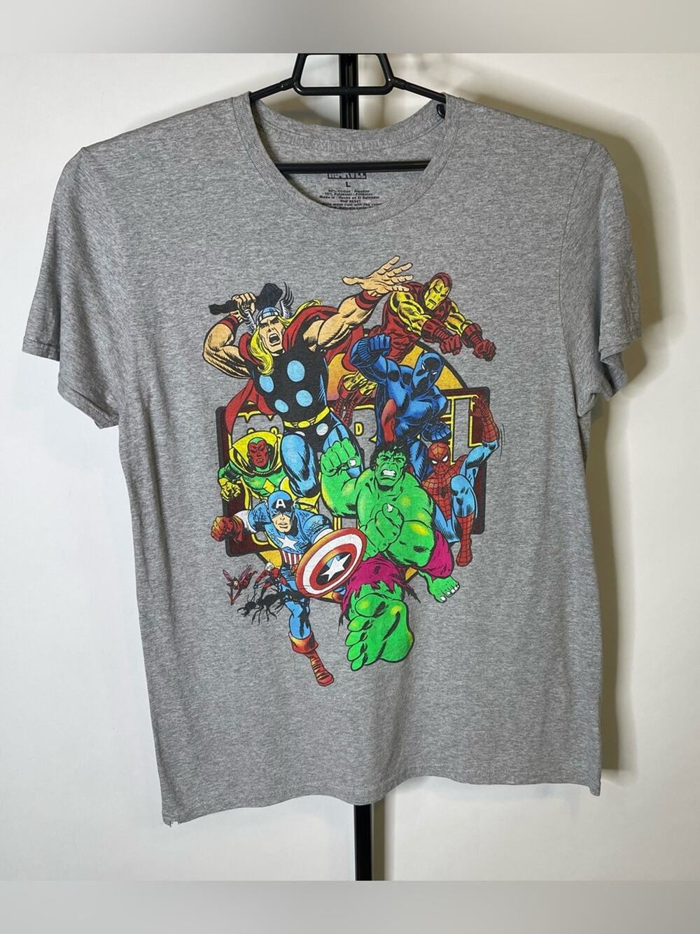 Marvel Superheroes Grey Short Sleeve Shirt Size Large Men’s